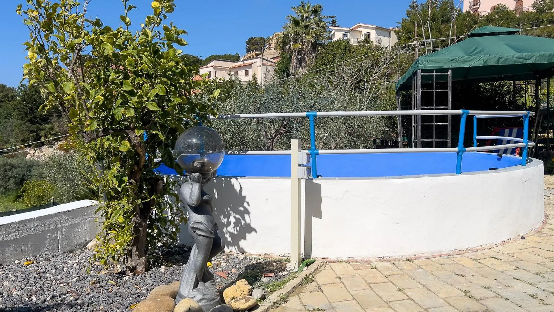 Villetta Vista Mare Con Piscina, Giardino E Parcheggio Privato Licata 0*,  Italien